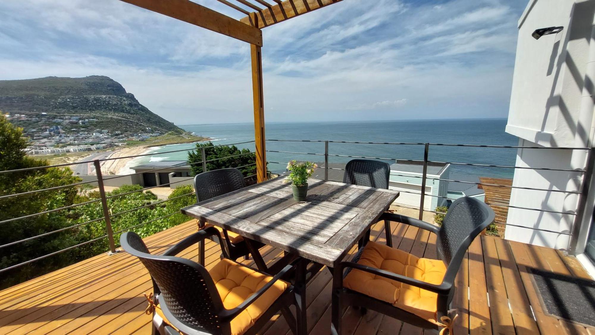 A Relaxing Getaway With Ocean Views Apartment Cape Town Bagian luar foto
